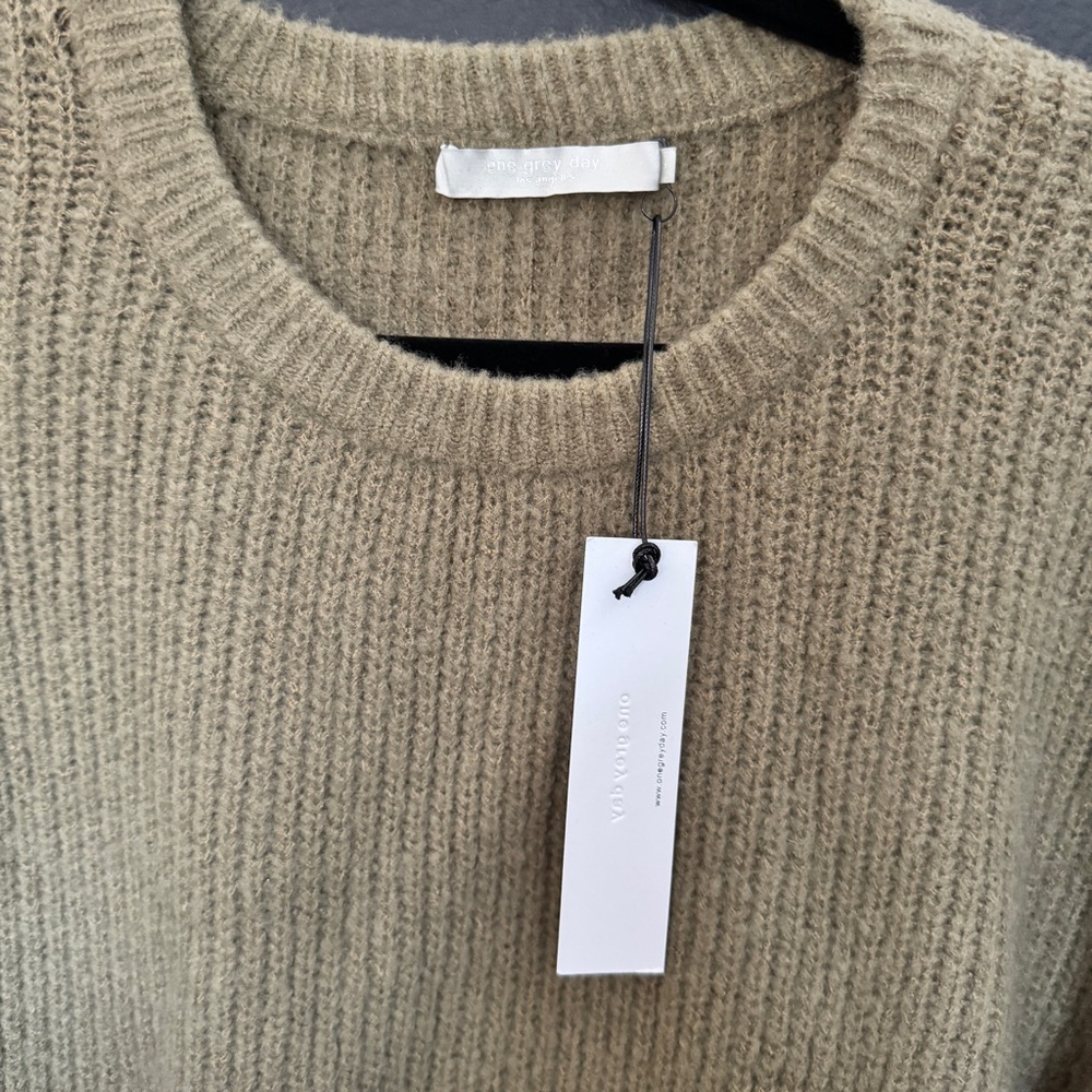Vince Tan Ribbed Knit Sweater - Picture 3 of 3